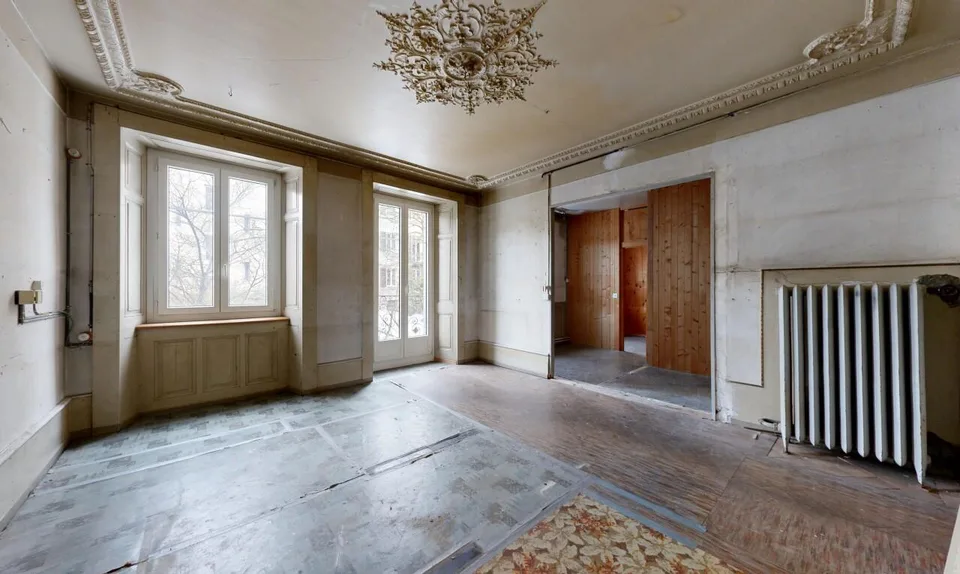Rendement – 400 m² habitables, fort potentiel, emplacement idéal