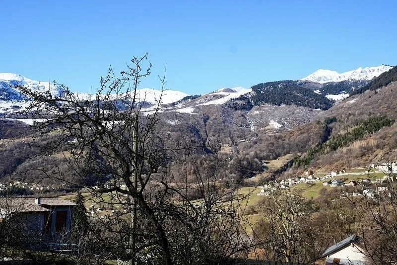 Baulandgrundstück von 587 m2 an sehr sonniger, ruhiger Aussichtslag... – foto 9 di 13