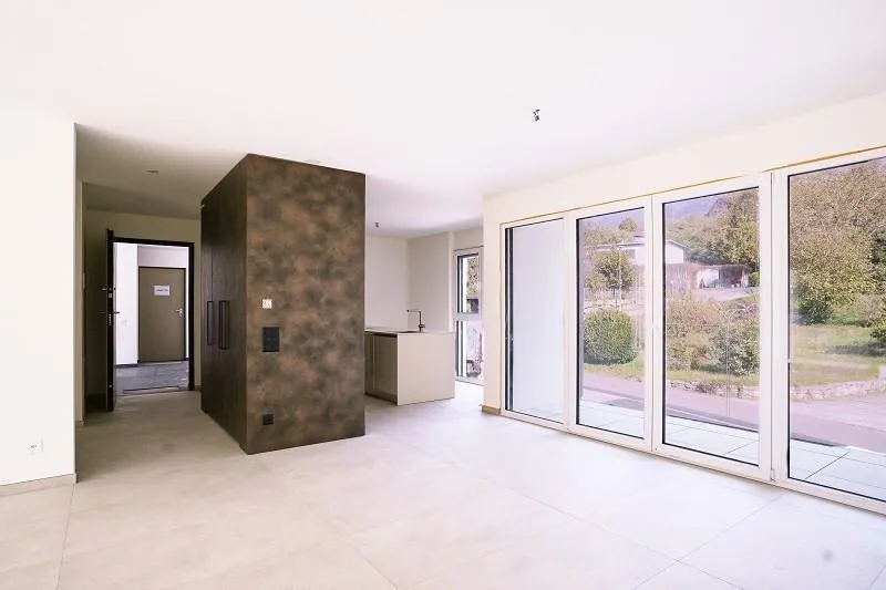 4 1/2-Zimmer-Neubau-Gartenwohnung / appartamento di 4 1/2 locali ne...