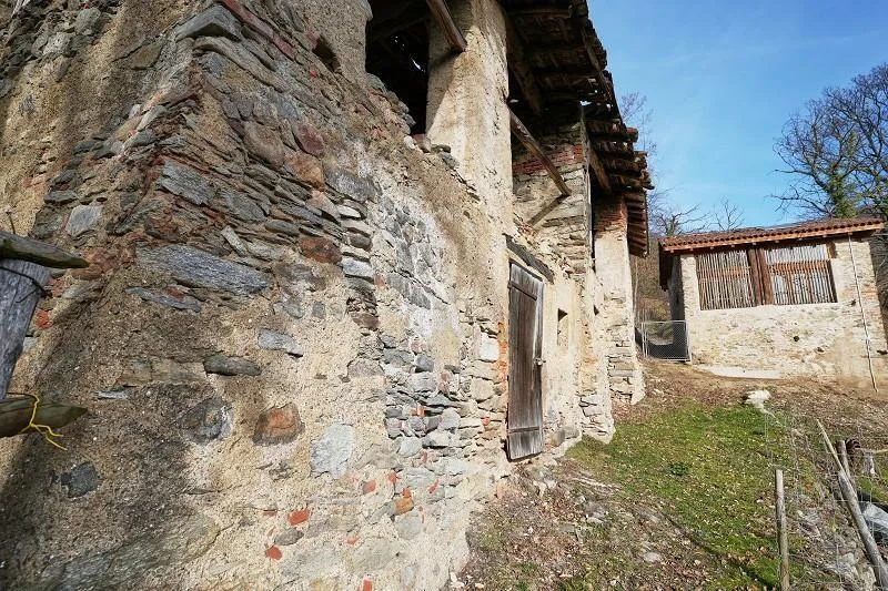Grosses Rustico an Alleinlage mit sehr viel Umschwung / grande rust... – photo 19 sur 28