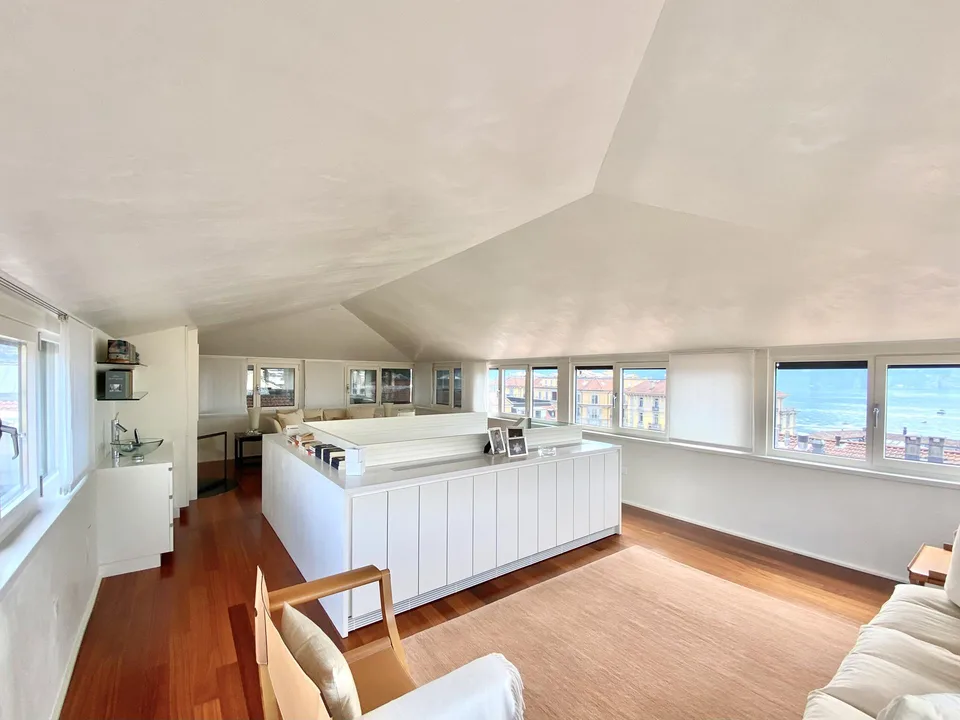 Luxurious Mansard - Duplex in the heart of Lugano Center – photo 15 sur 17