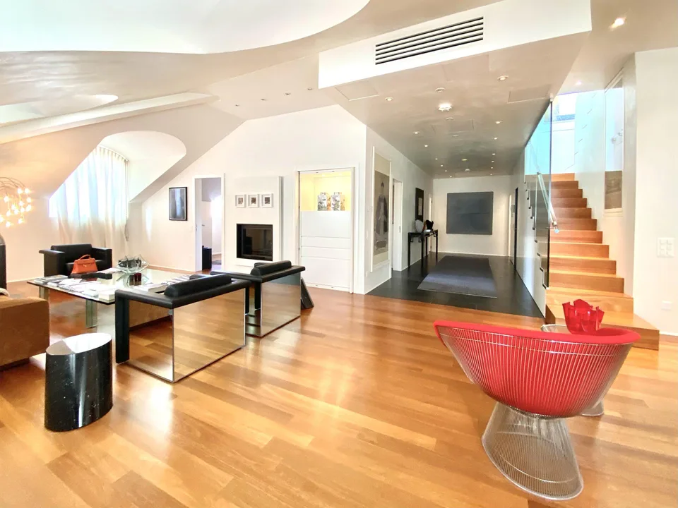 Luxurious Mansard - Duplex in the heart of Lugano Center
