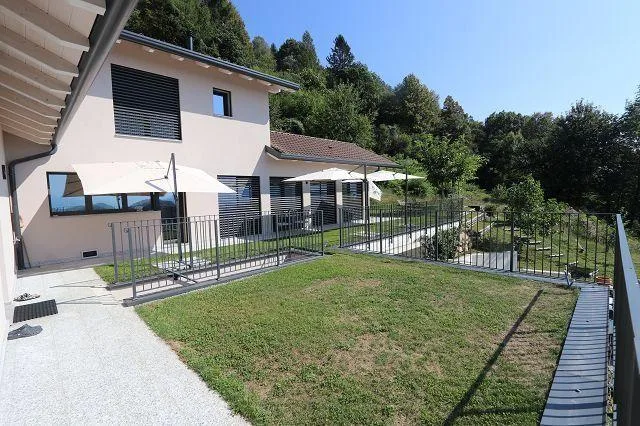5 1/2-Villa an sehr ruhiger, sonniger Aussichtslage / villa di 5 1/... – Foto 21 von 28