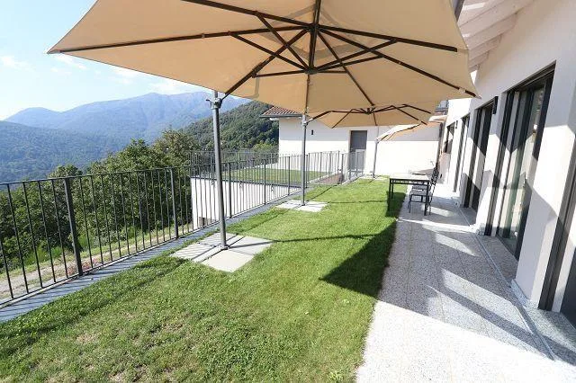 5 1/2-Villa an sehr ruhiger, sonniger Aussichtslage / villa di 5 1/... – Foto 24 von 28