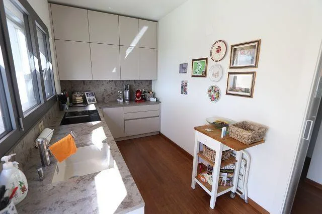 5 1/2-Villa an sehr ruhiger, sonniger Aussichtslage / villa di 5 1/... – Foto 7 von 28