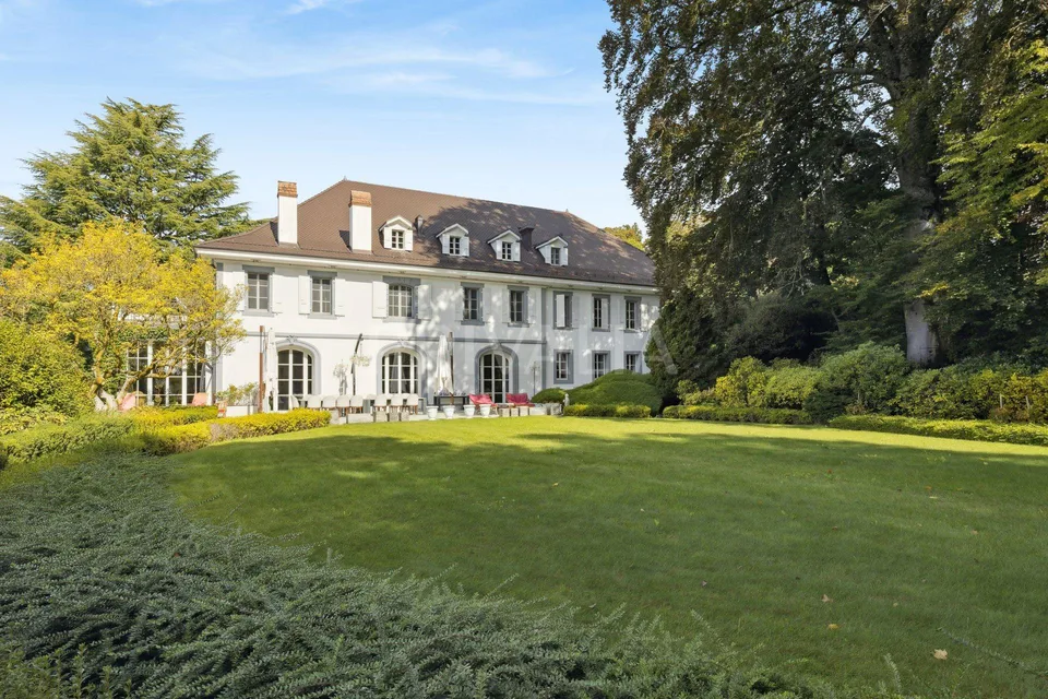 Propriété de Maître d'Exception à Jouxtens-Mézery