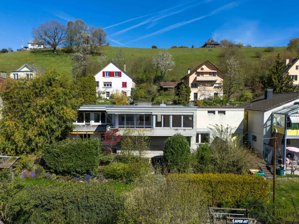 Naturnah in Zofingen - 2-Familienhaus mit Attika-Potenzial