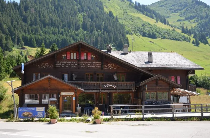 Hôtel-Restaurant de caractère au Col des Mosses