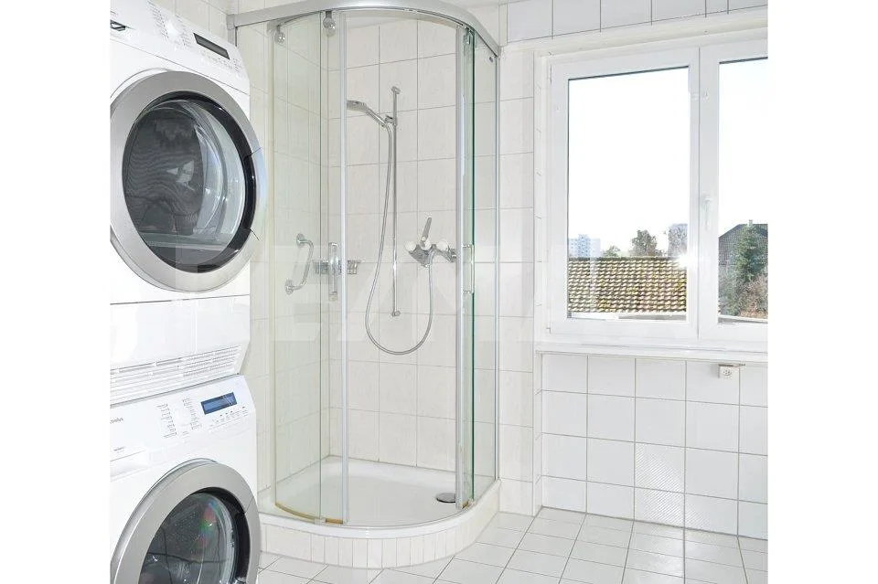 Sonnige gemütliche 4 Zimmerwohnung nahe Zentrum von Biel – Foto 9 von 13