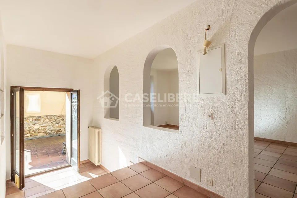 CASA DI NUCLEO CON VISTA LAGO A NEGGIO