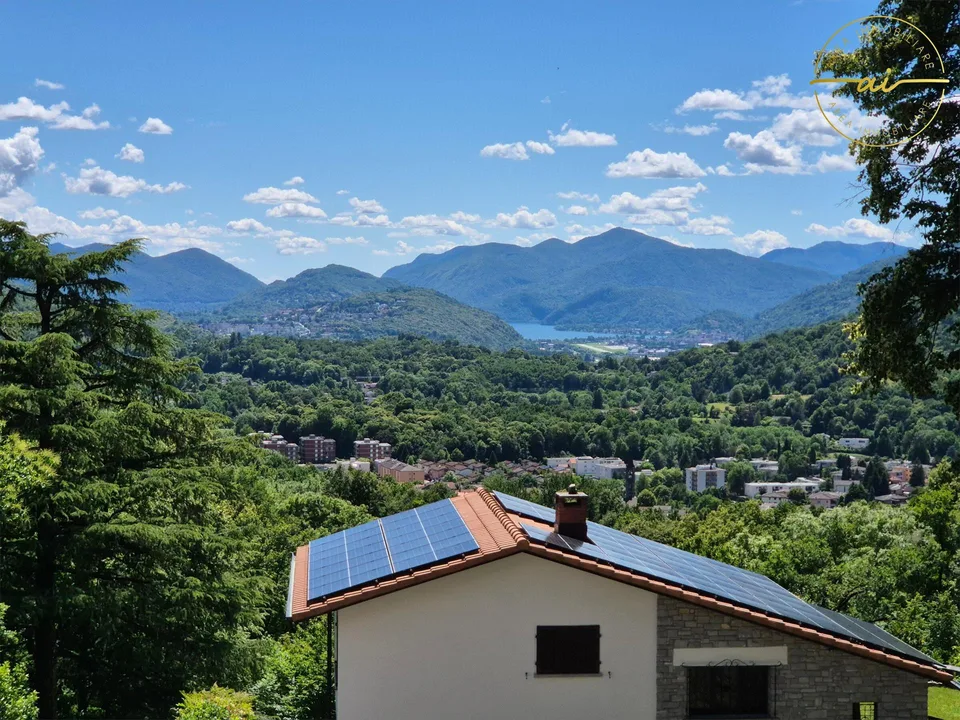 ESCLUSIVO 4.5 LOCALI CON GIARDINO E VISTA PANORAMICA