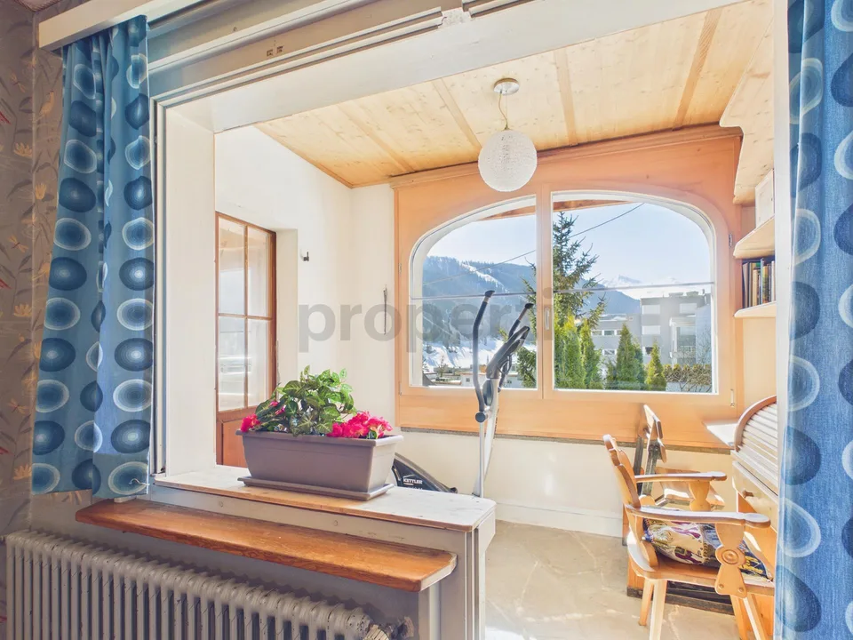 RESERVIERT - Charmante 3.5-Zimmer Altbauwohnung mit traumhafter Aus... – Foto 7 von 14