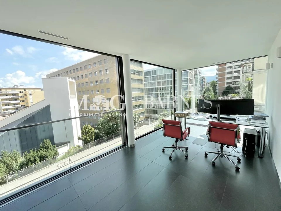 Lugano, Paradiso: Ufficio moderno 4 locali con vista lago