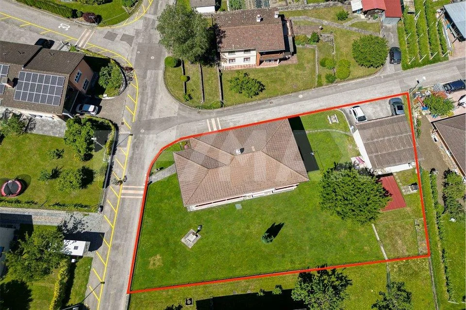 Casa con 3 appartamenti – Foto 10 von 13