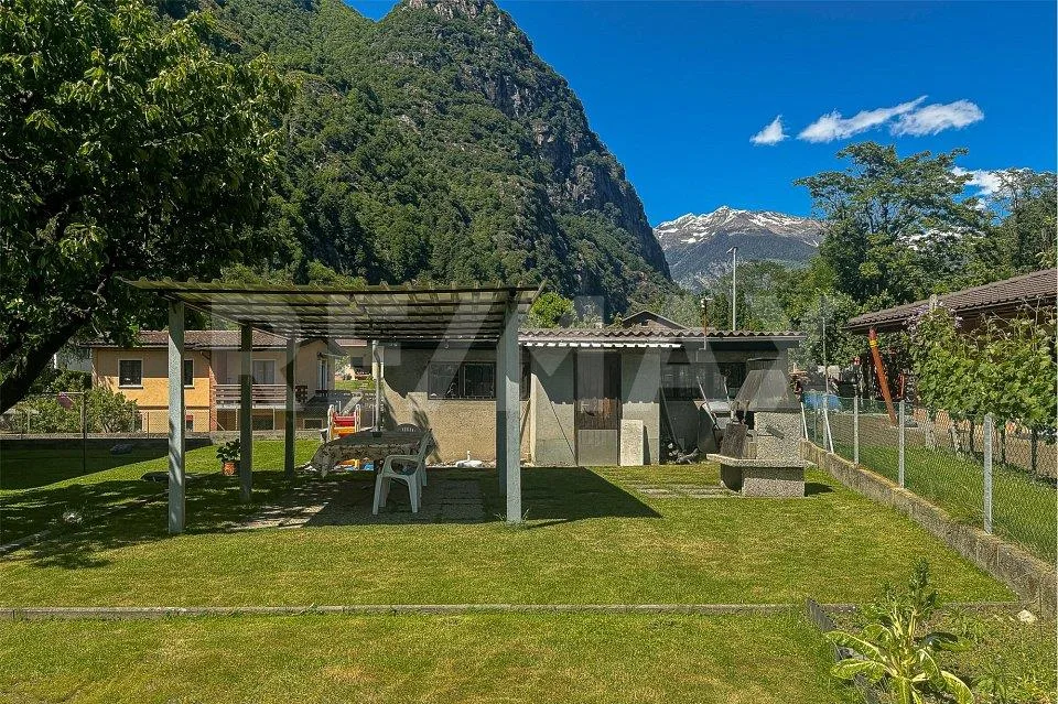 Casa con 3 appartamenti – Foto 8 von 13