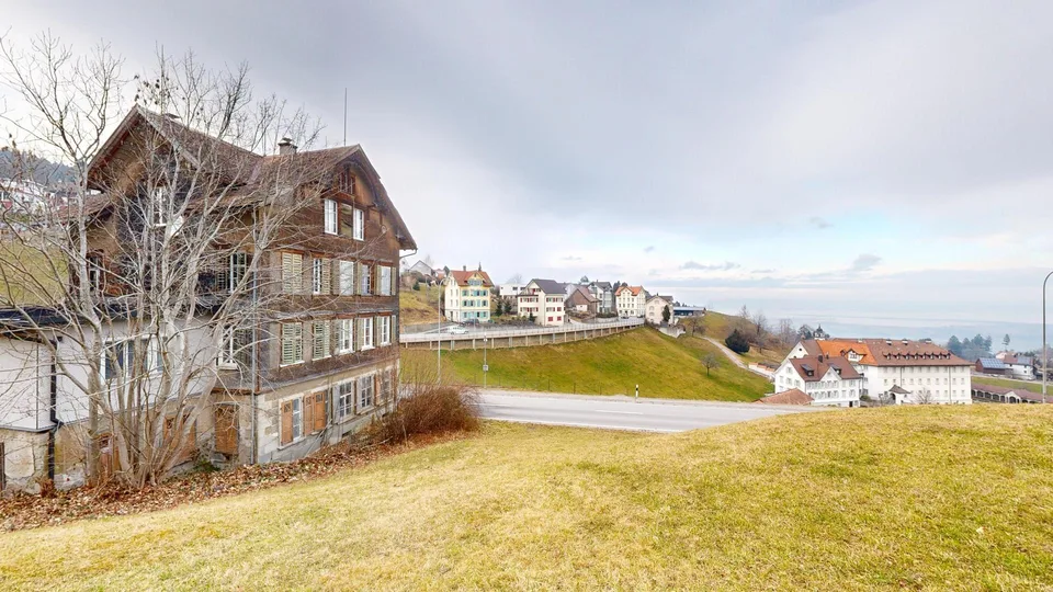 Casa unifamiliare con progetto di ampliamento approvato a Walzenhausen – foto 7 di 12