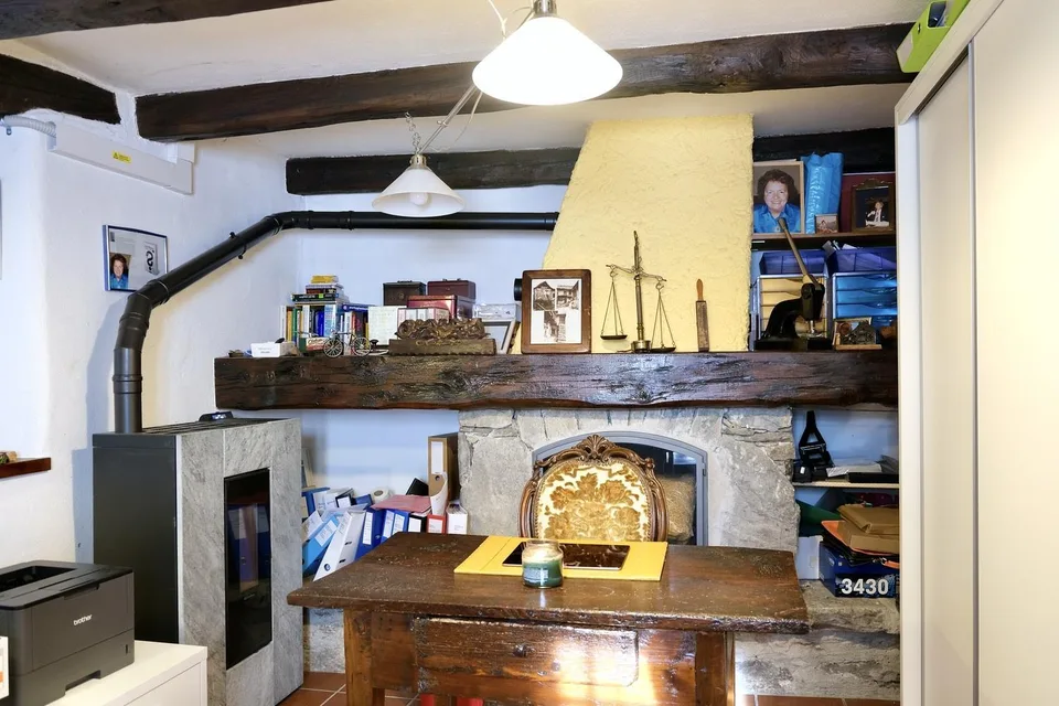 Luminosa casa di charme a Gordola in contesto residenziale. – photo 13 sur 19