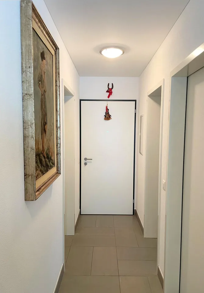 Spazioso appartamento con grande terrazza in zona molto tranquilla