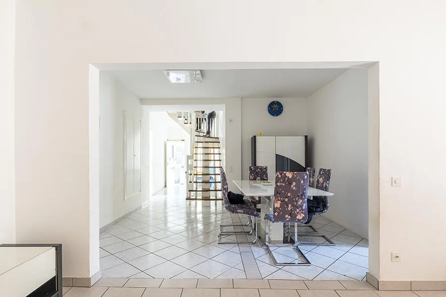 CASA DI 5 LOCALI A MAGADINO + 2.5 LOCALI A REDDITO – foto 8 di 15