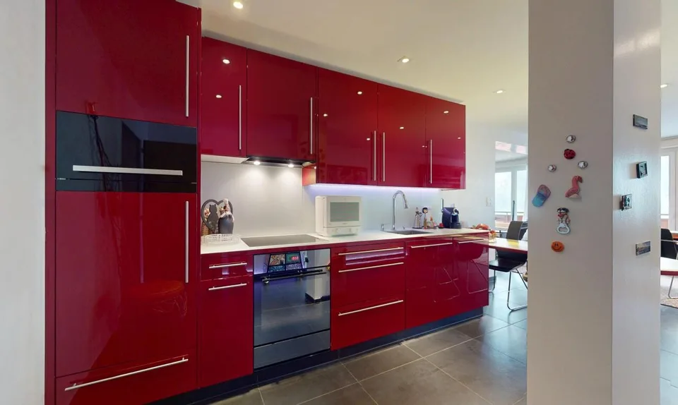 Fully renovated apartment in the center of Champéry, panoramic view – photo 10 of 20