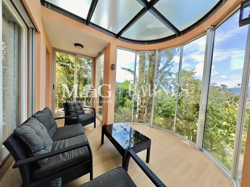 Montagnola, Collina d’Oro: Villa con piscina e vista lago – photo 17 of 21