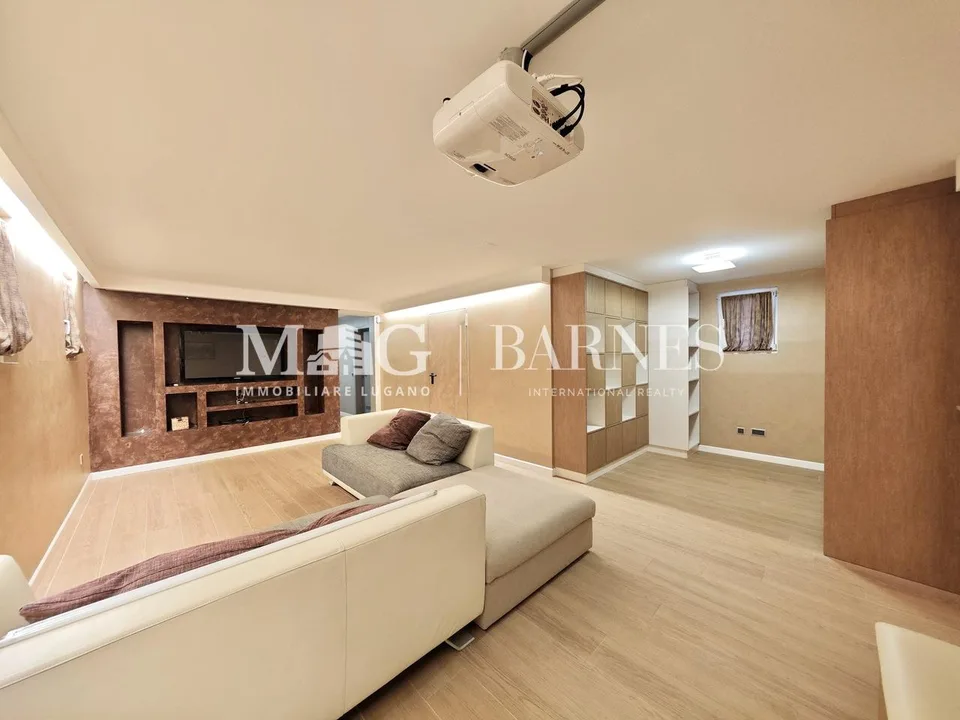 Montagnola, Collina d’Oro: Villa con piscina e vista lago – photo 16 of 21