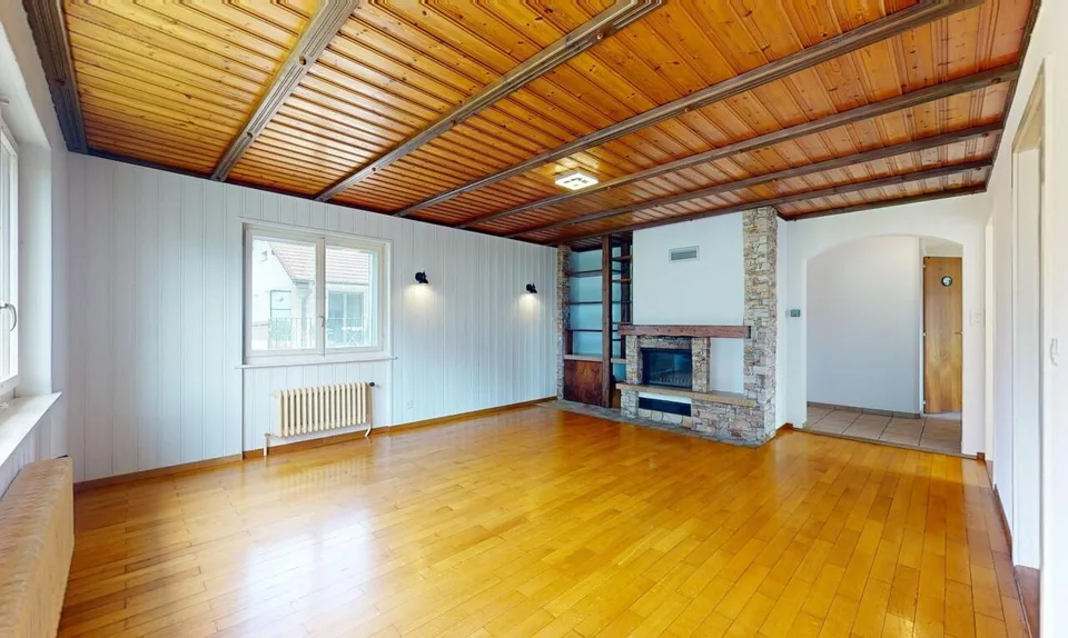 Le Bouveret: Villa de deux appartements en PPE