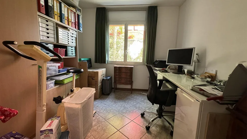Generoso appartamento 4 1/2 locali – photo 9 of 10