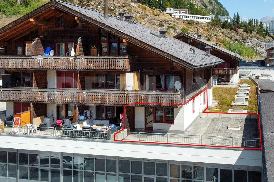 2.5-Zimmerwohnung mit grosser Terrasse und Matterhornsicht in Zermatt – Foto 11 von 13