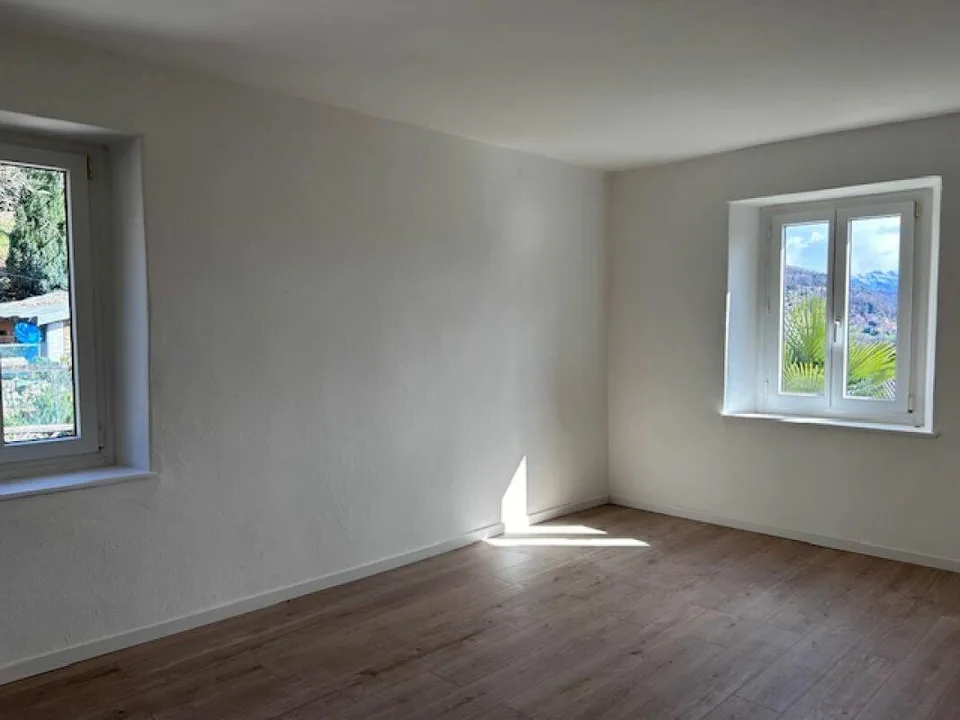GRANDE CASA CON DUE APPARTAMENTI - GIARDINO E VISTA SPETTACOLARE – Foto 8 von 27