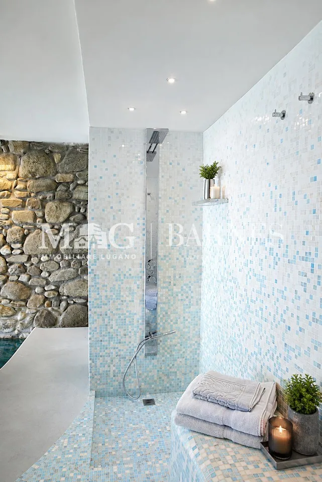 Lugano: Villa vista lago 6 locali, opportunità esclusiva – Foto 8 von 15