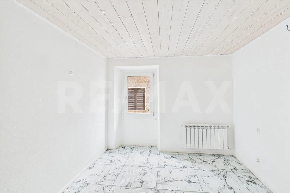 Casa intera o 2 appartamenti, rinnovata di recente, a Miglieglia – Foto 6 von 13