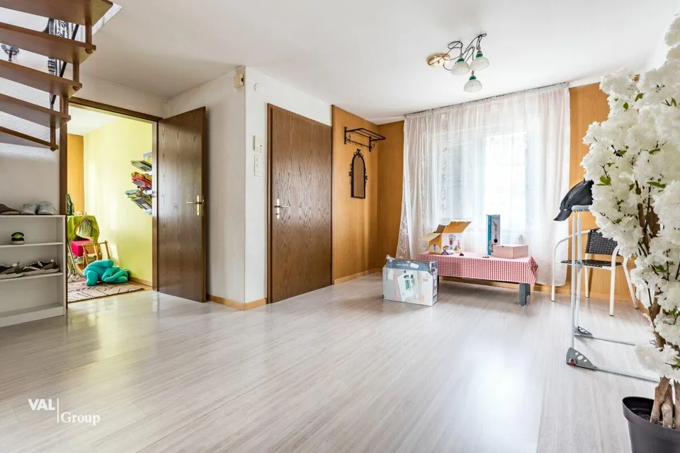 Raumwunder mit Charme - 6.5-Zimmer-Duplex im Herzen von Salgesch