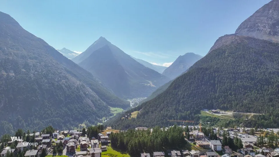 Schöne Bauparzellen mit grandiosem Blick in Saas-Fee – Foto 6 von 8