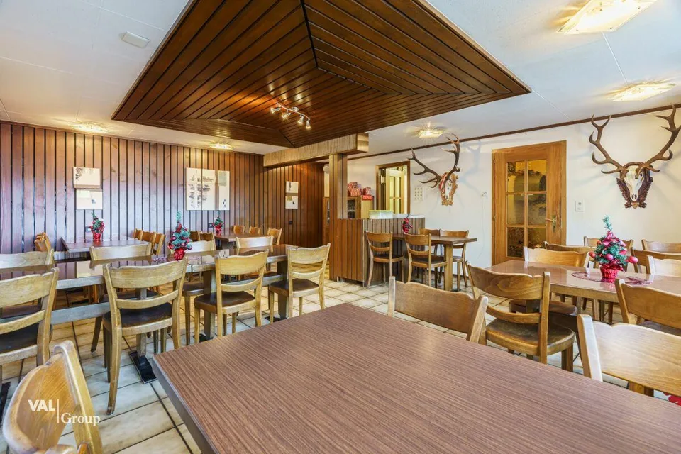 Sehr zentrales Restaurant «Sport» und darüberliegende 4.5-Zimmer-Du... – Foto 9 von 14