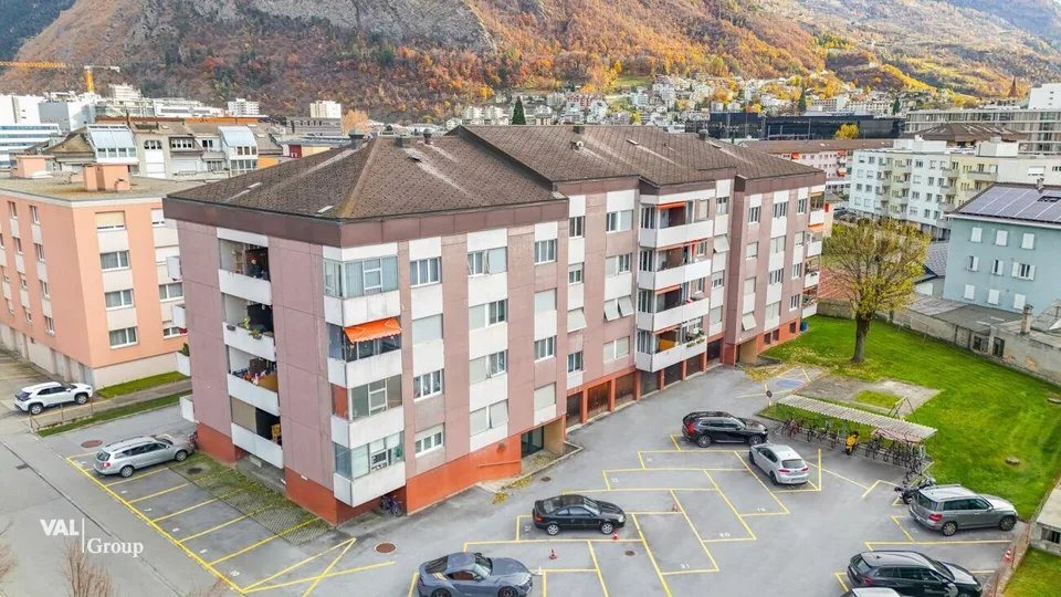 Wohnen mit Komfort und Aussicht - 4.5-Zimmerwohnung in bester Lage ... – photo 8 sur 12