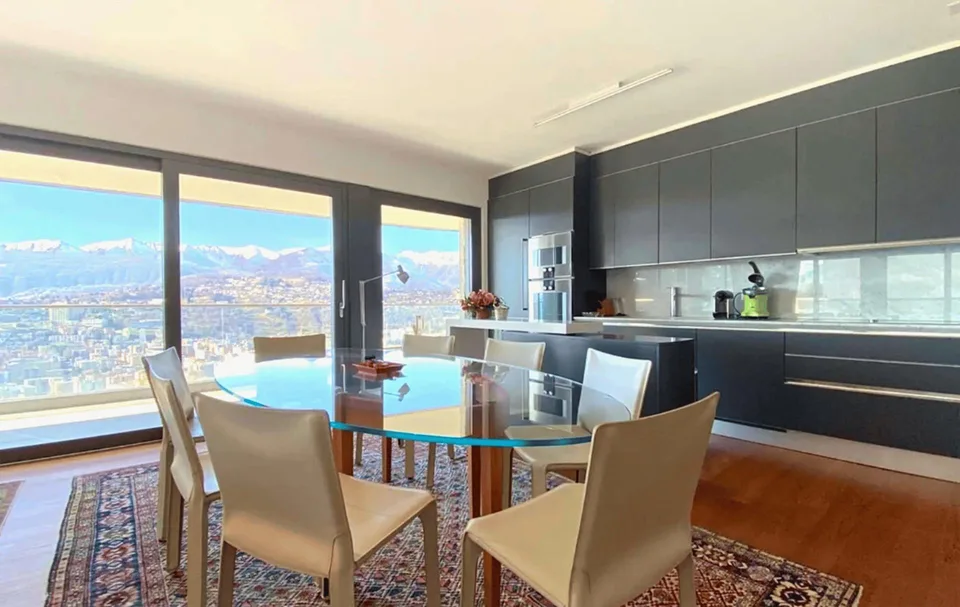 4,5-Zimmer-Wohnung in einer exklusiven Residenz