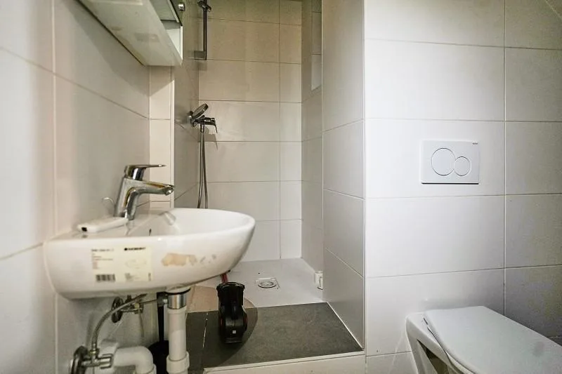 3-Zimmer-Dorfhaus mit Balkon an sehr ruhiger Lage / casa di 3 local... – Foto 10 von 20