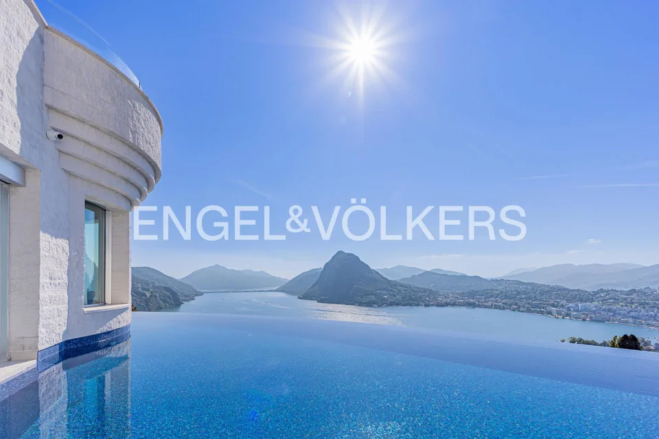 Exklusive Residenz mit Panoramablick auf den Luganersee