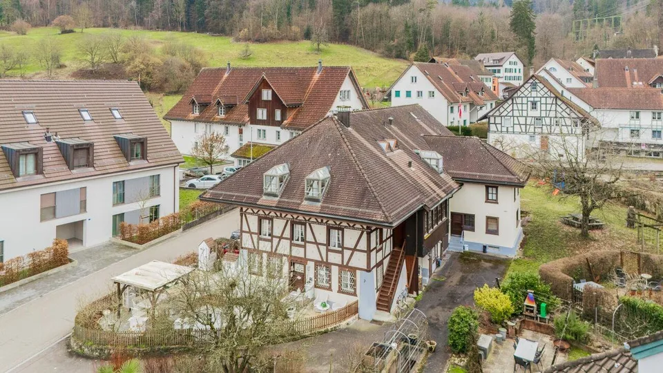6.5-Zimmer-Maisonette in historischem Riegelhaus