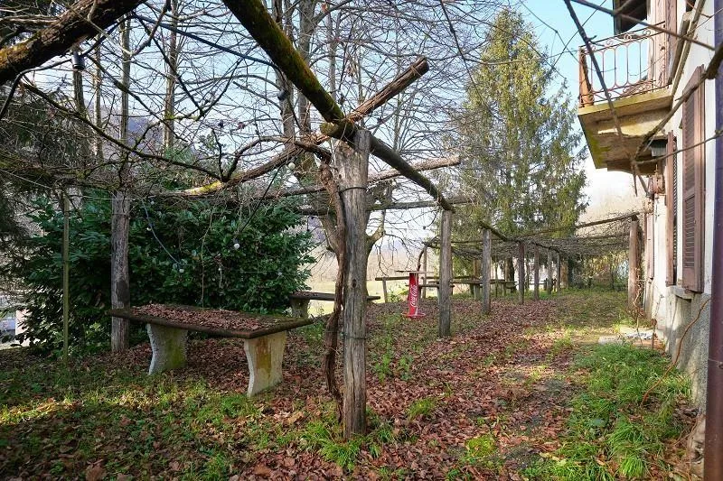Grotto mit 6 Zimmer und grossem Grundstück / grotto con 6 locali e ... – Foto 21 von 30
