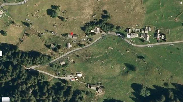 Due rustici da ristrutturare con terreno con bella vista panoramica... – Foto 22 von 27