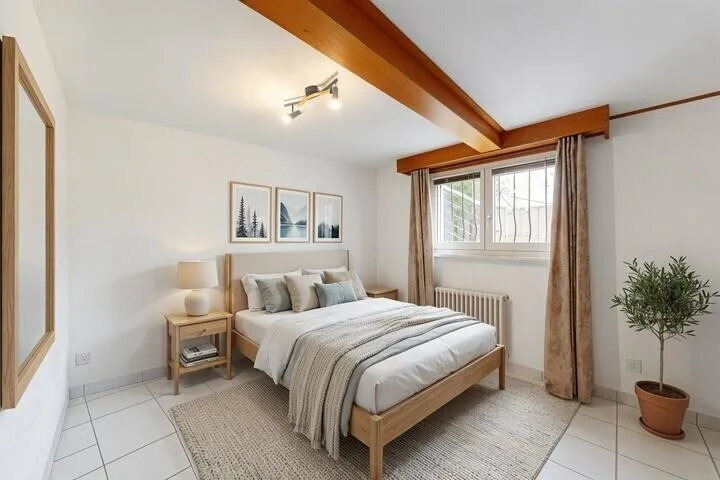 Renovated Family House: Garden, Terrace & Independent Potential – photo 8 of 19