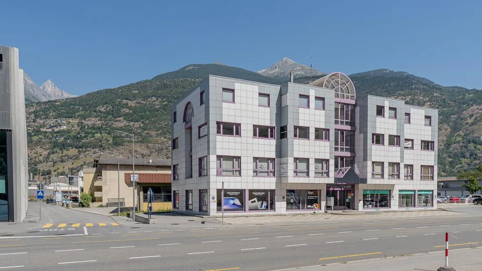 Unterteilbare Bürofläche und Werkstatt an idealer Lage in Visp