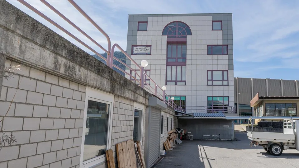 Unterteilbare Bürofläche und Werkstatt an idealer Lage in Visp – Foto 16 von 20