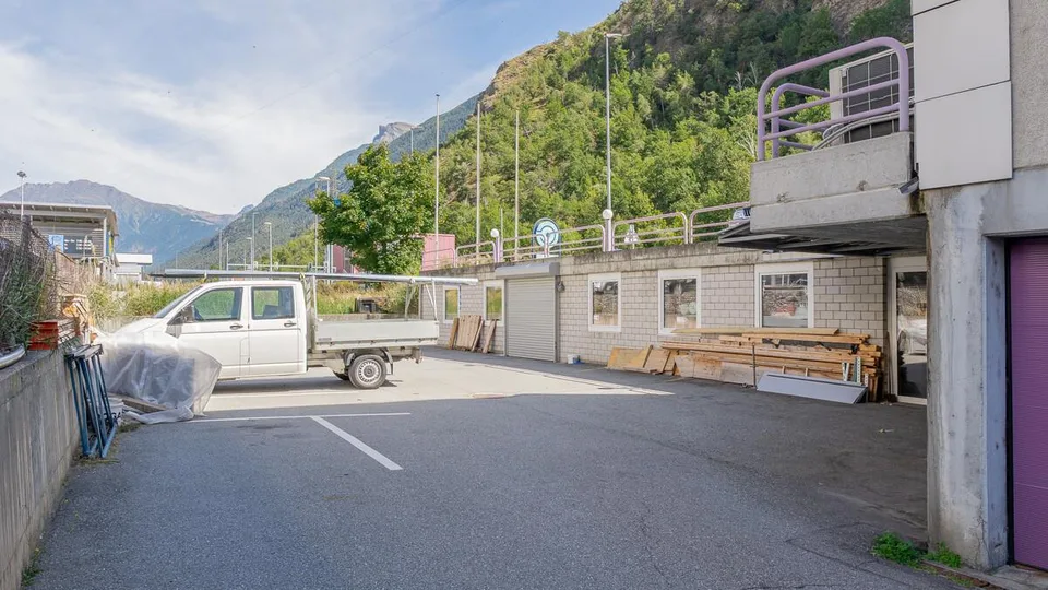 Unterteilbare Bürofläche und Werkstatt an idealer Lage in Visp – Foto 15 von 20