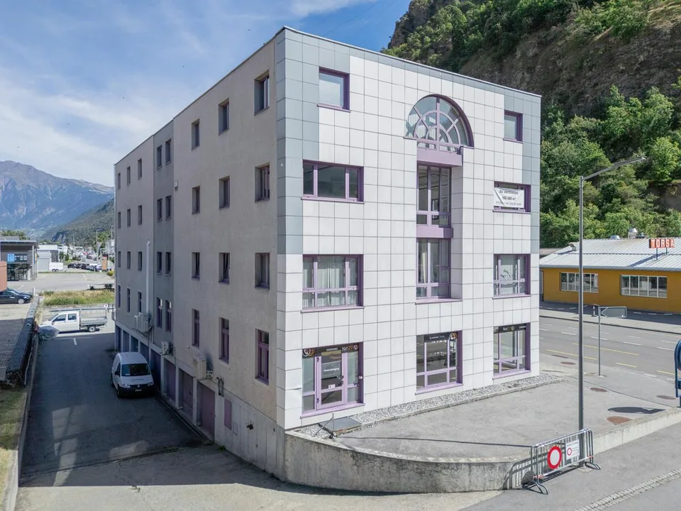 Unterteilbare Bürofläche und Werkstatt an idealer Lage in Visp – Foto 20 von 20