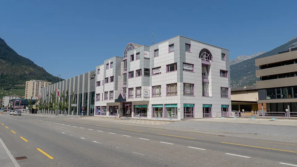 Unterteilbare Bürofläche und Werkstatt an idealer Lage in Visp – Foto 19 von 20