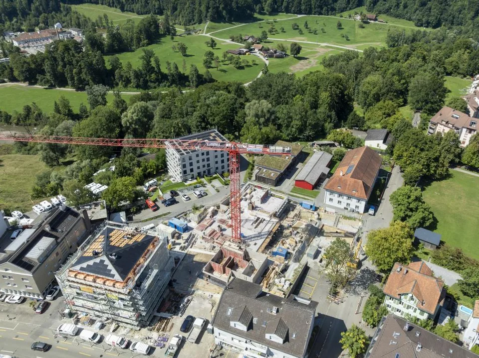 4.5-Zimmer Eigentumswohnung im Erdgeschoss (Hochparterre), Bezug ab...
