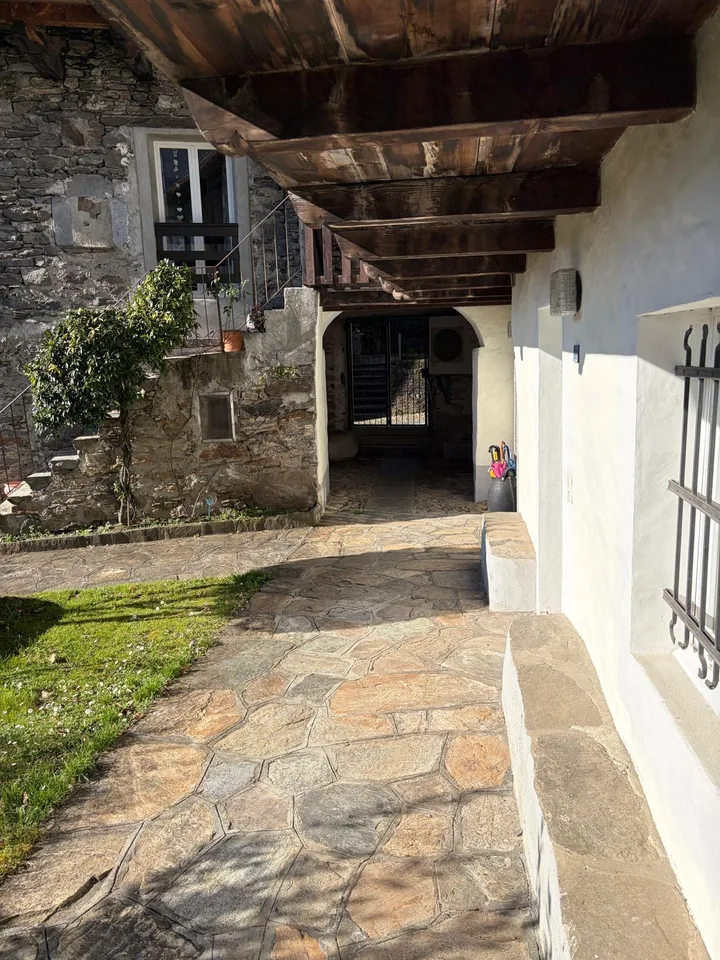6.5 Zimmer Einfamilienhaus in Arcegno – Foto 25 von 26